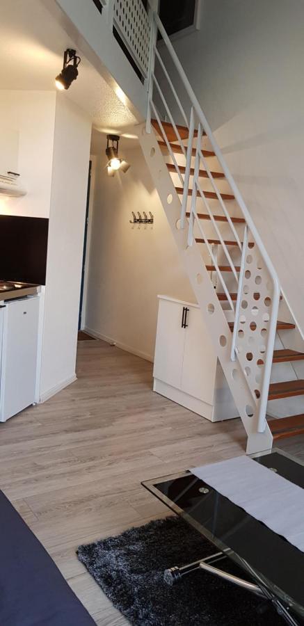 Appartement Cinema Aux Portes Du Futuroscope Шасней дю Пуату Екстериор снимка